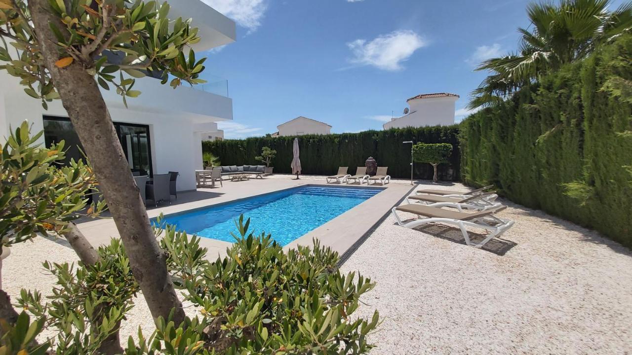 Villa La Mariña Exteriér fotografie